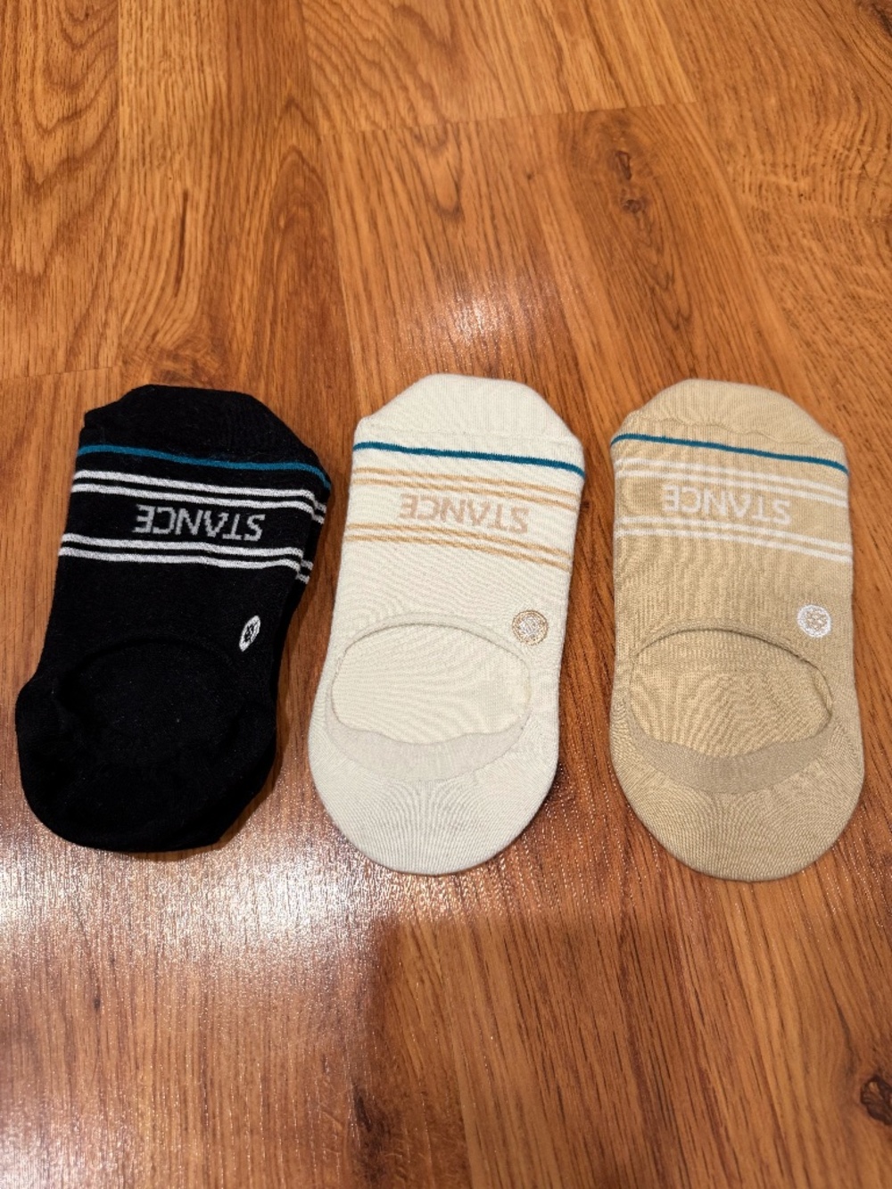 NEW- 3 pack of Stance no-show socks - women's size 5-7.5